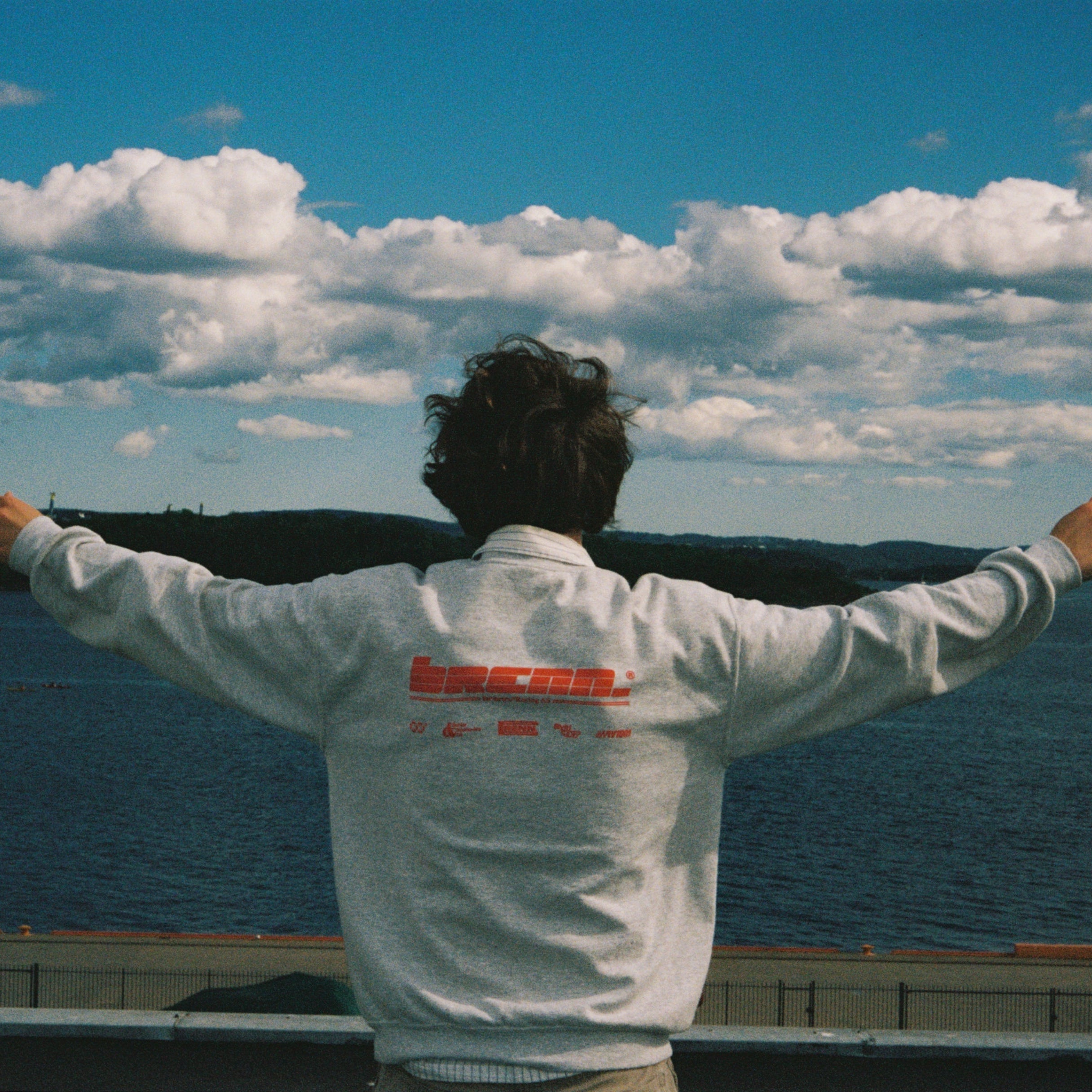 brenn. crewneck grå i bomull og polyester